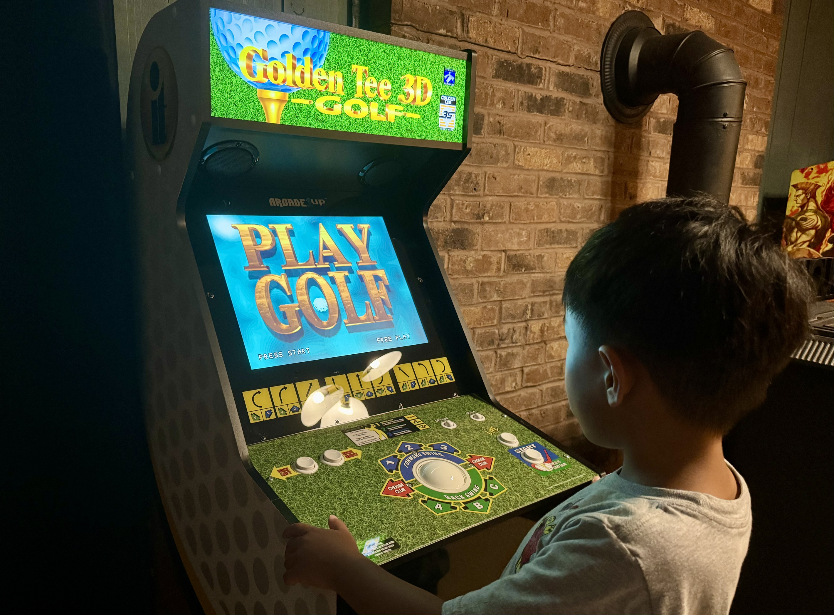 Classic arcade fun — play, compete, and relive childhood joy.