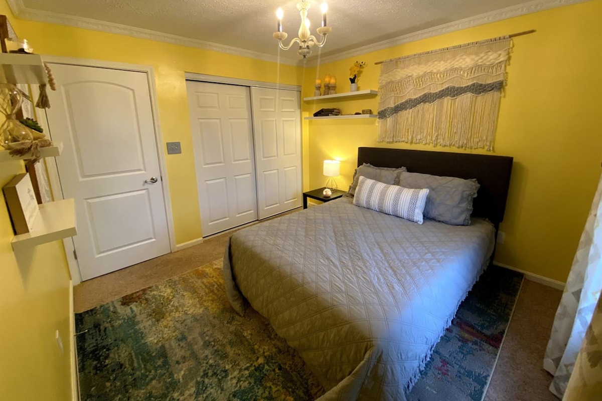 Sunshine and soft textures—this boho queen bed brings all the cozy vibes ️