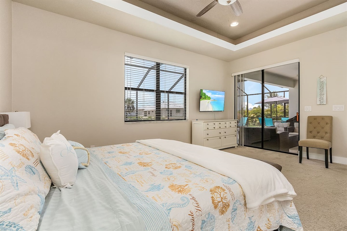 Primary suite with lanai and pool access