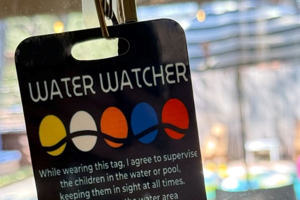 Safety and relaxation go hand in hand. To help make pool time both fun and worry-free, we provide a Water Watcher lanyard so guests can take turns supervising and enjoy the water with peace of mind.