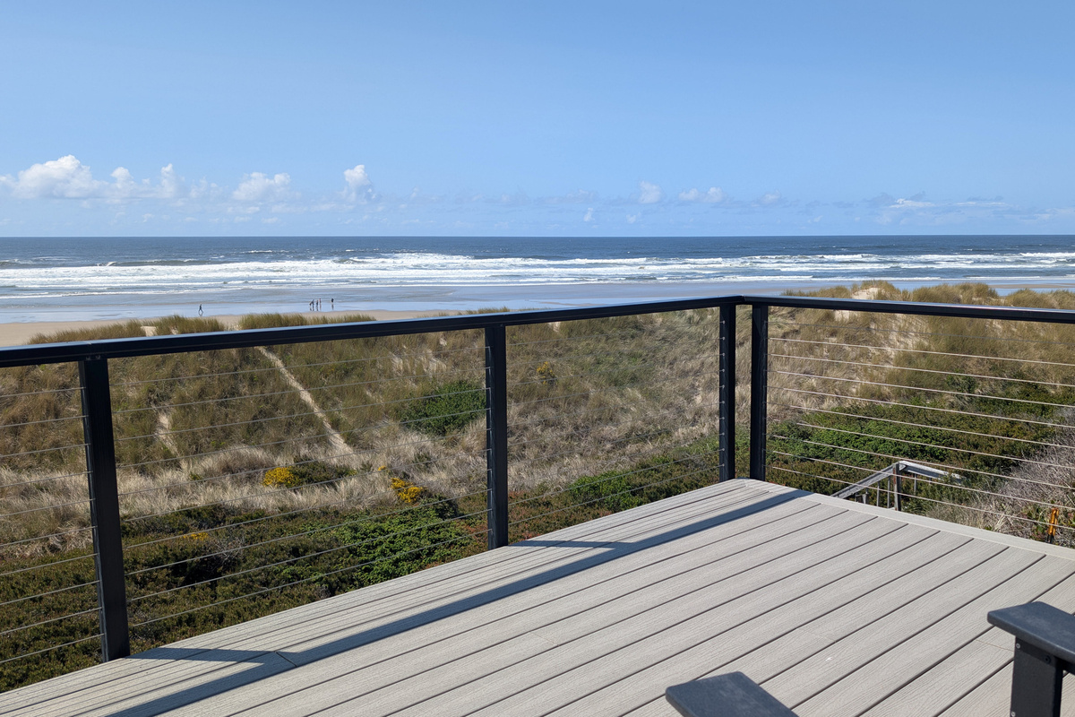 panoramic views from the beach front deck