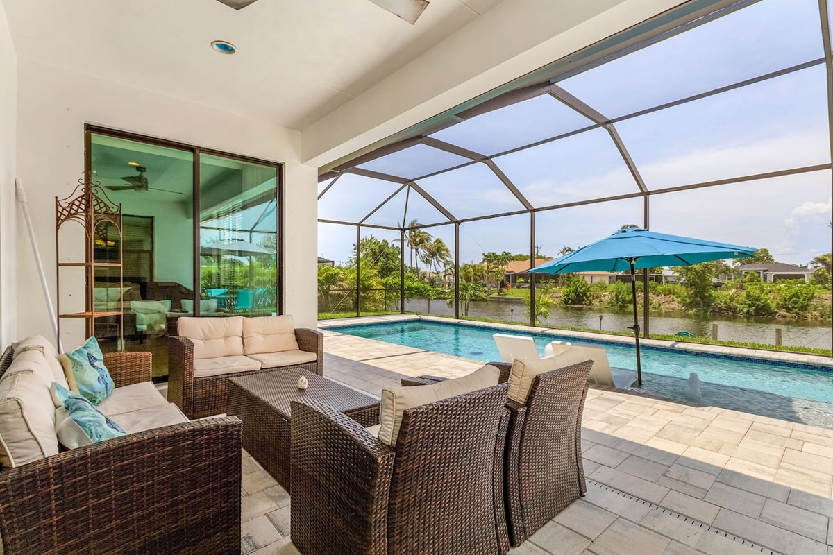 Florida's outdoor living at its finest!