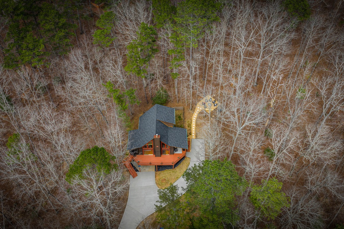 Beautiful aerial shot of the cabin.