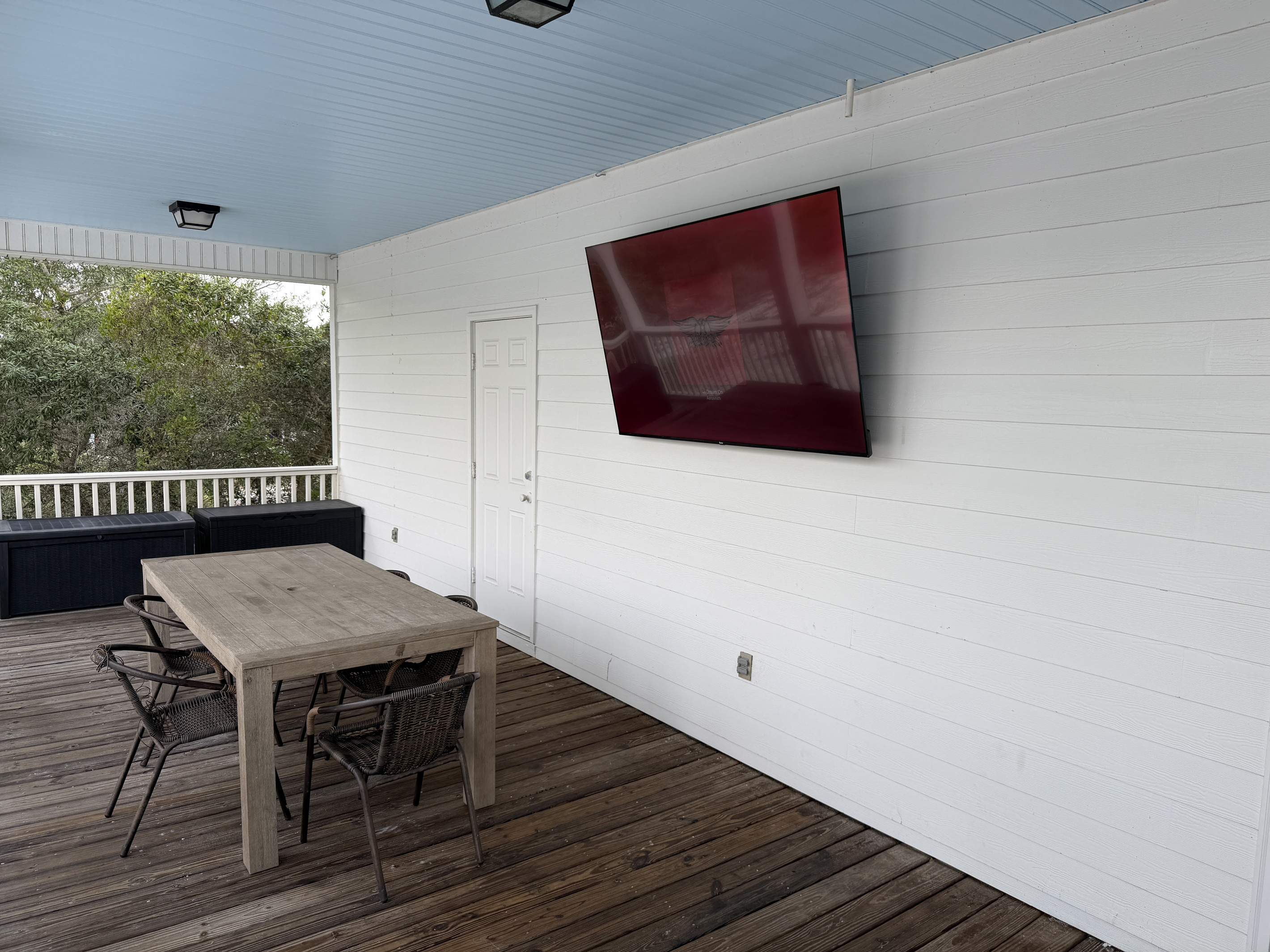 Back Patio & TV