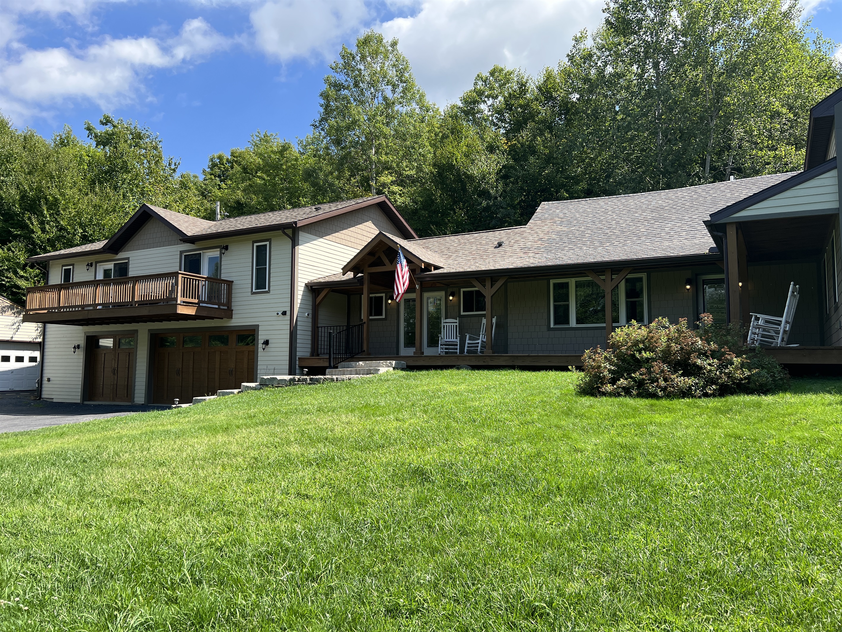 Dutch Hill Manor