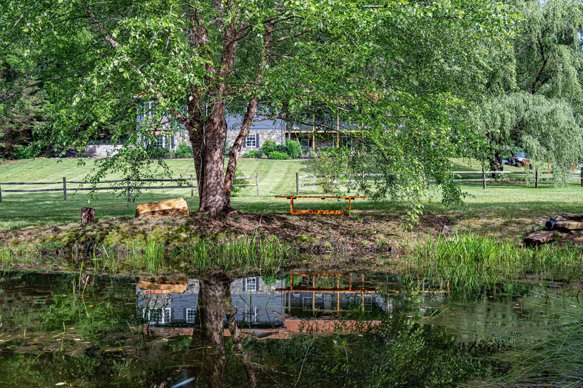 Serene Retreat: Enjoy tranquil views and nature's beauty from your own riverside paradise!