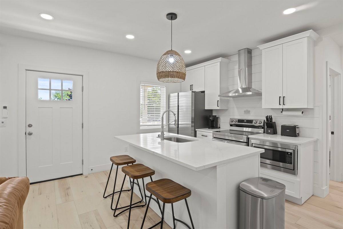 Kitchen Island with 3 stools