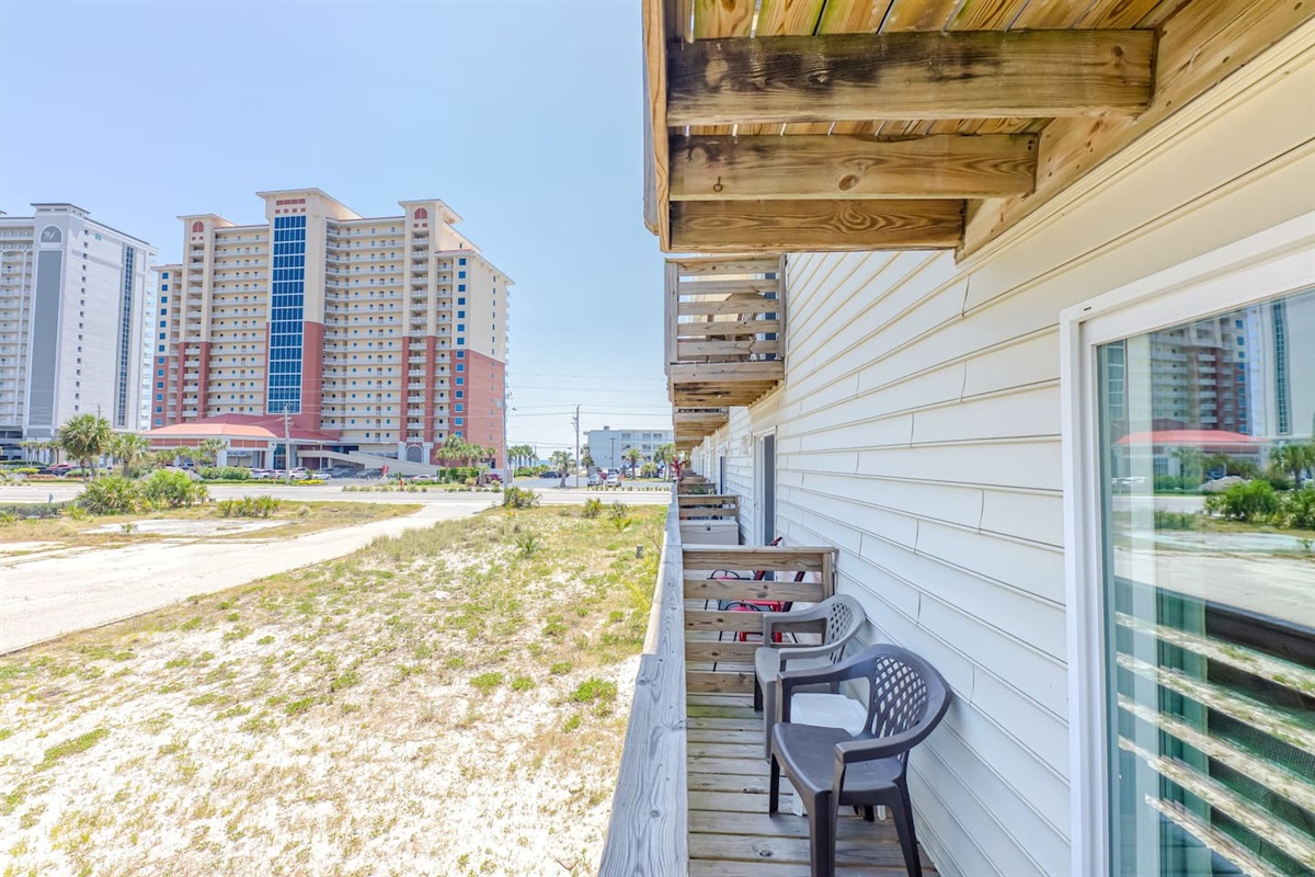 Balcony Retreat: Sip morning coffee on your private balcony with refreshing Gulf breezes!