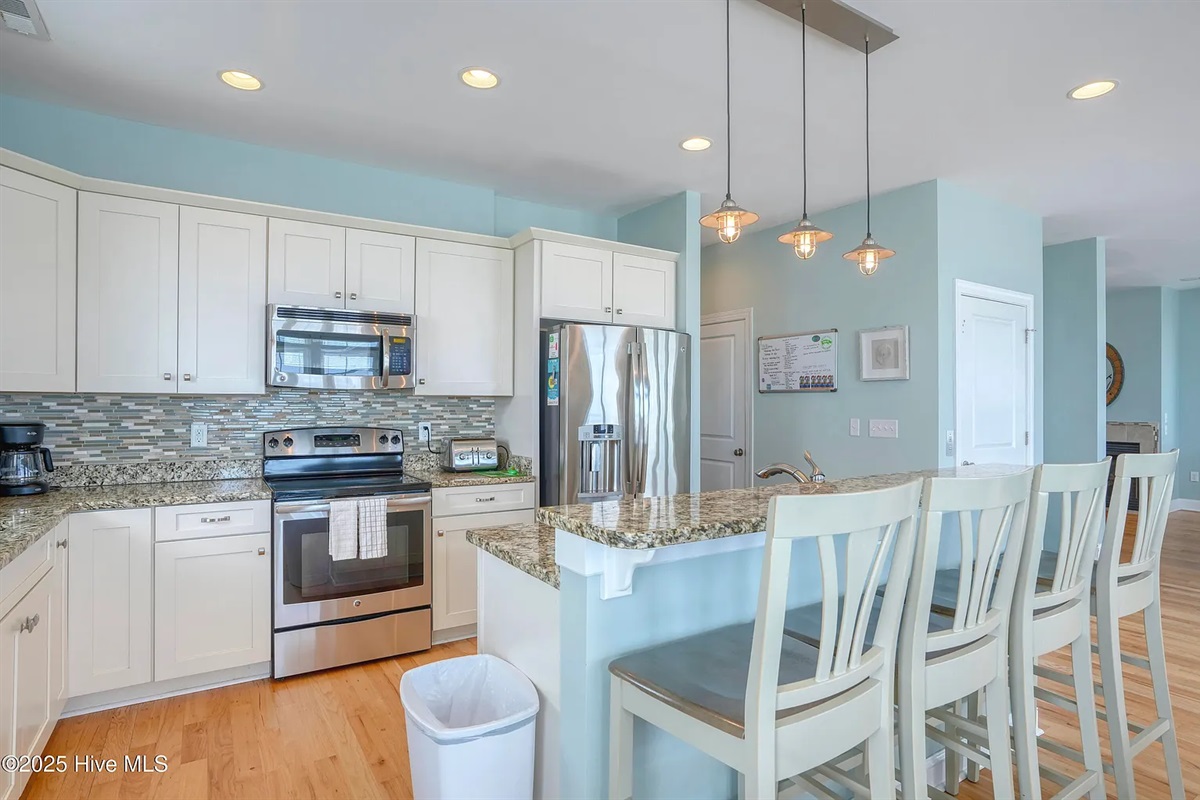 Fully equipped kitchen