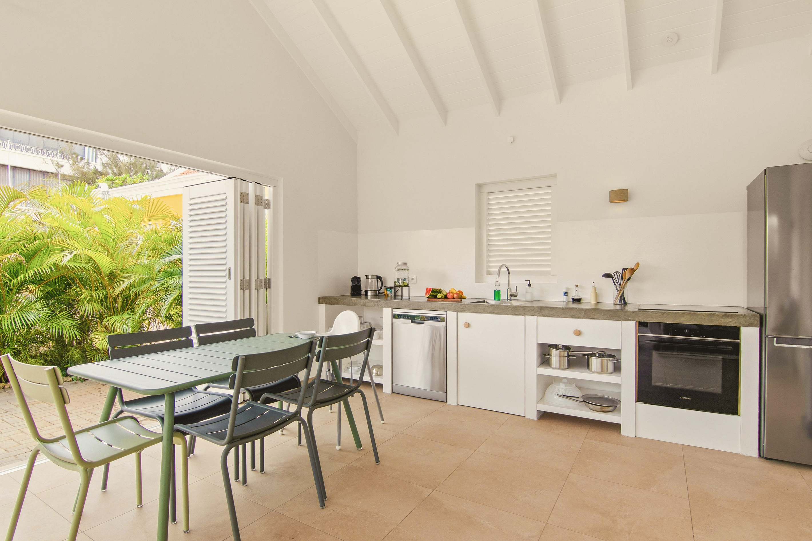 Villa Blenchi – Kitchen & dining