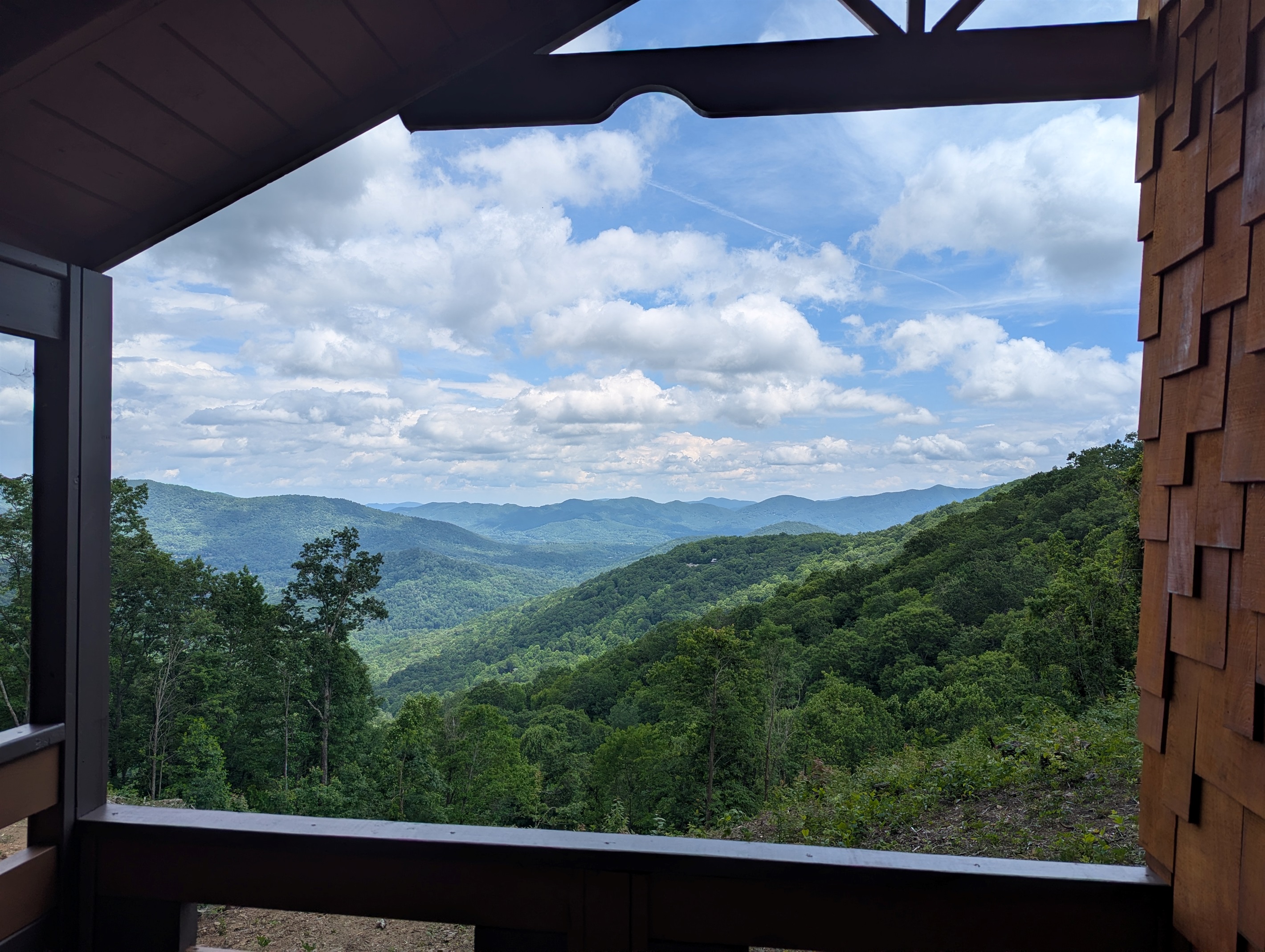 Incredible Long-Range Mountain Views from your porch