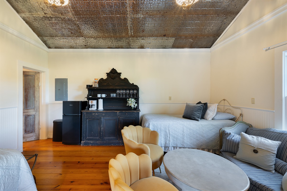 kitchenette and sitting area