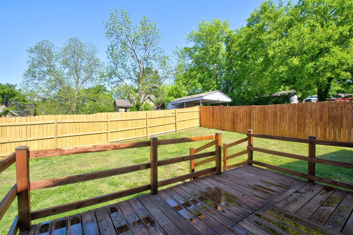 Fully enclosed backyard and deck