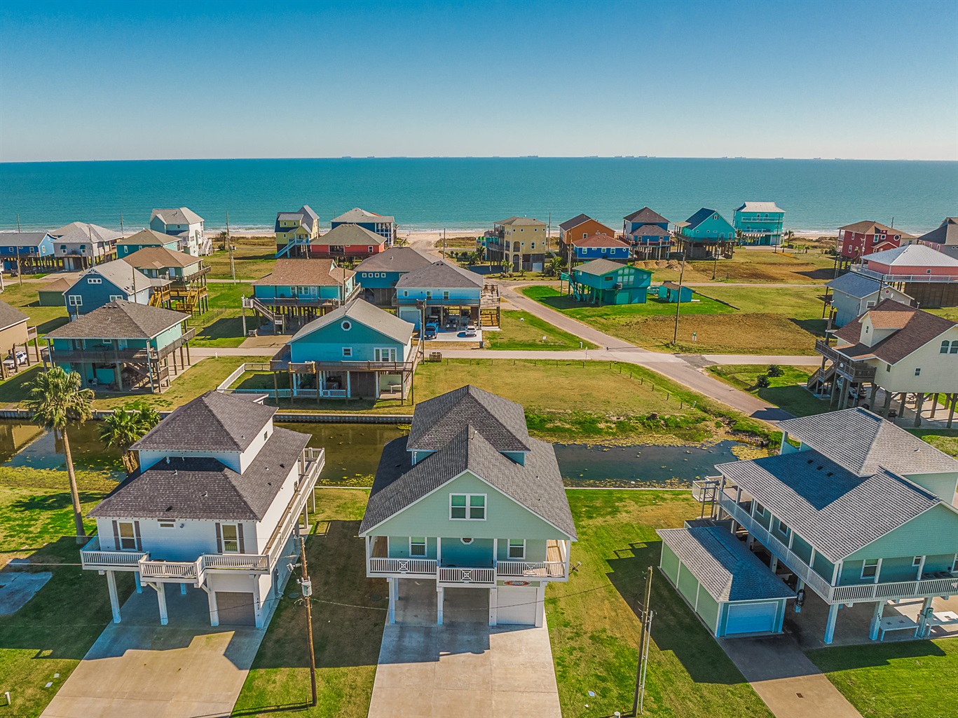 Conveniently located in Holiday Beach Subdivision only a two minute walk to the beach.