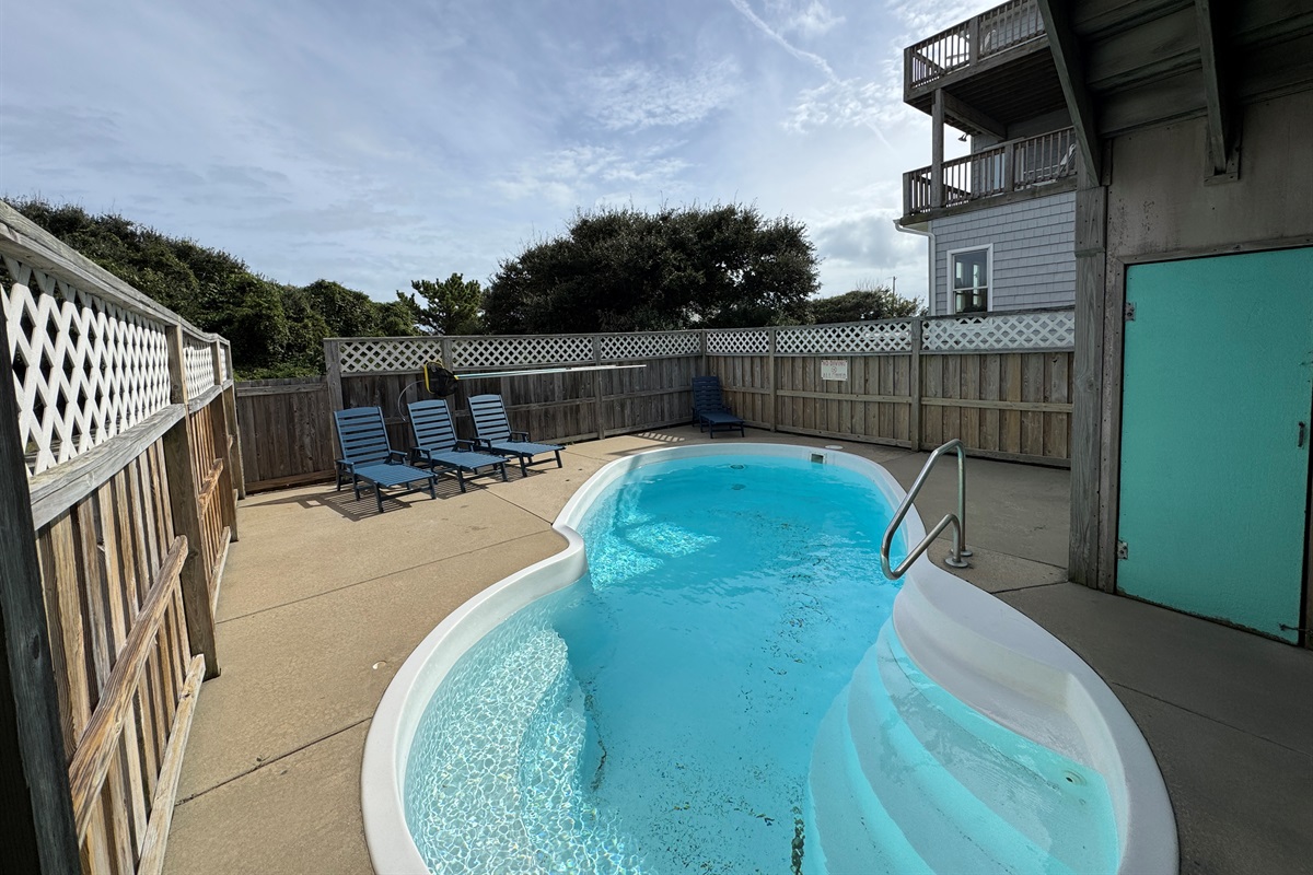 Lounge poolside and soak up the sun.