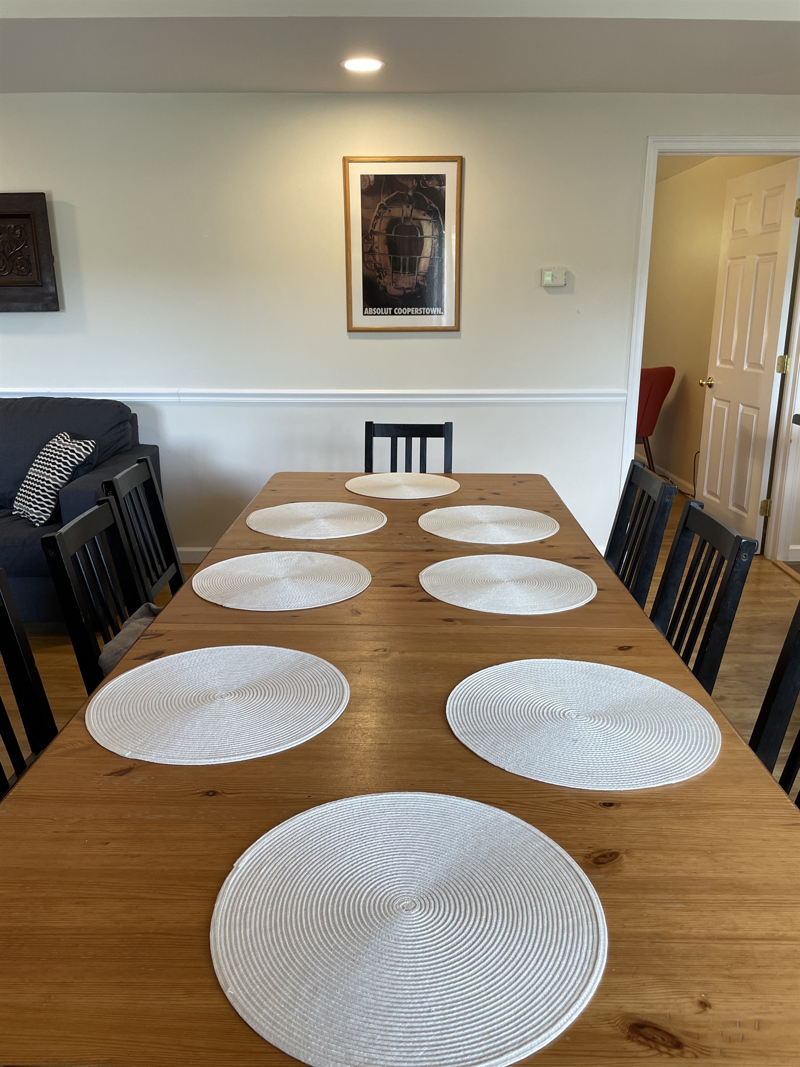 Come and get it, dinner seating for 8