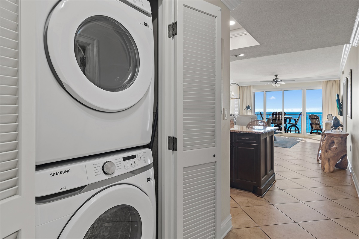 Full Size Washer/Dryer