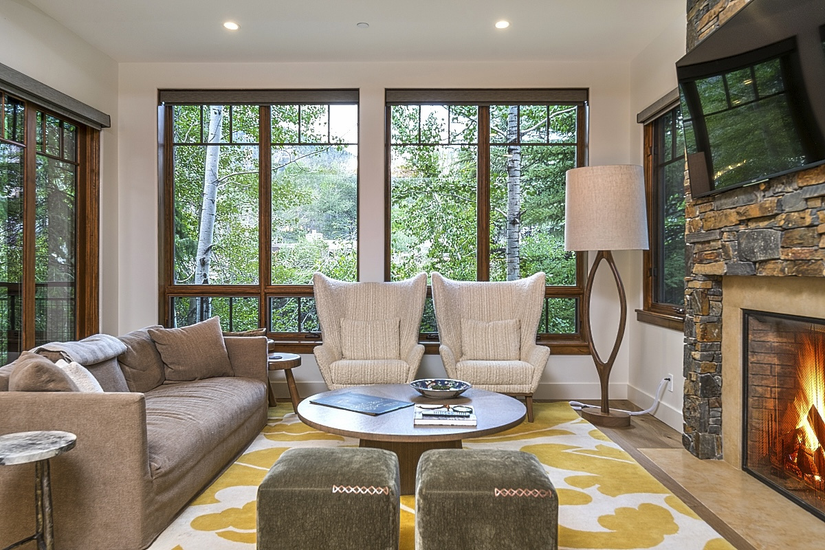 Living Area- view 2