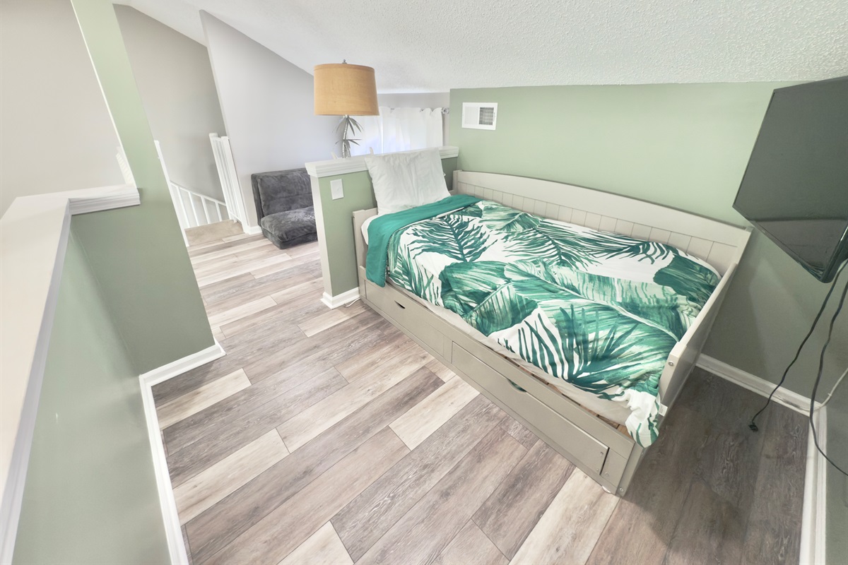 Trundle Twin bed in Loft