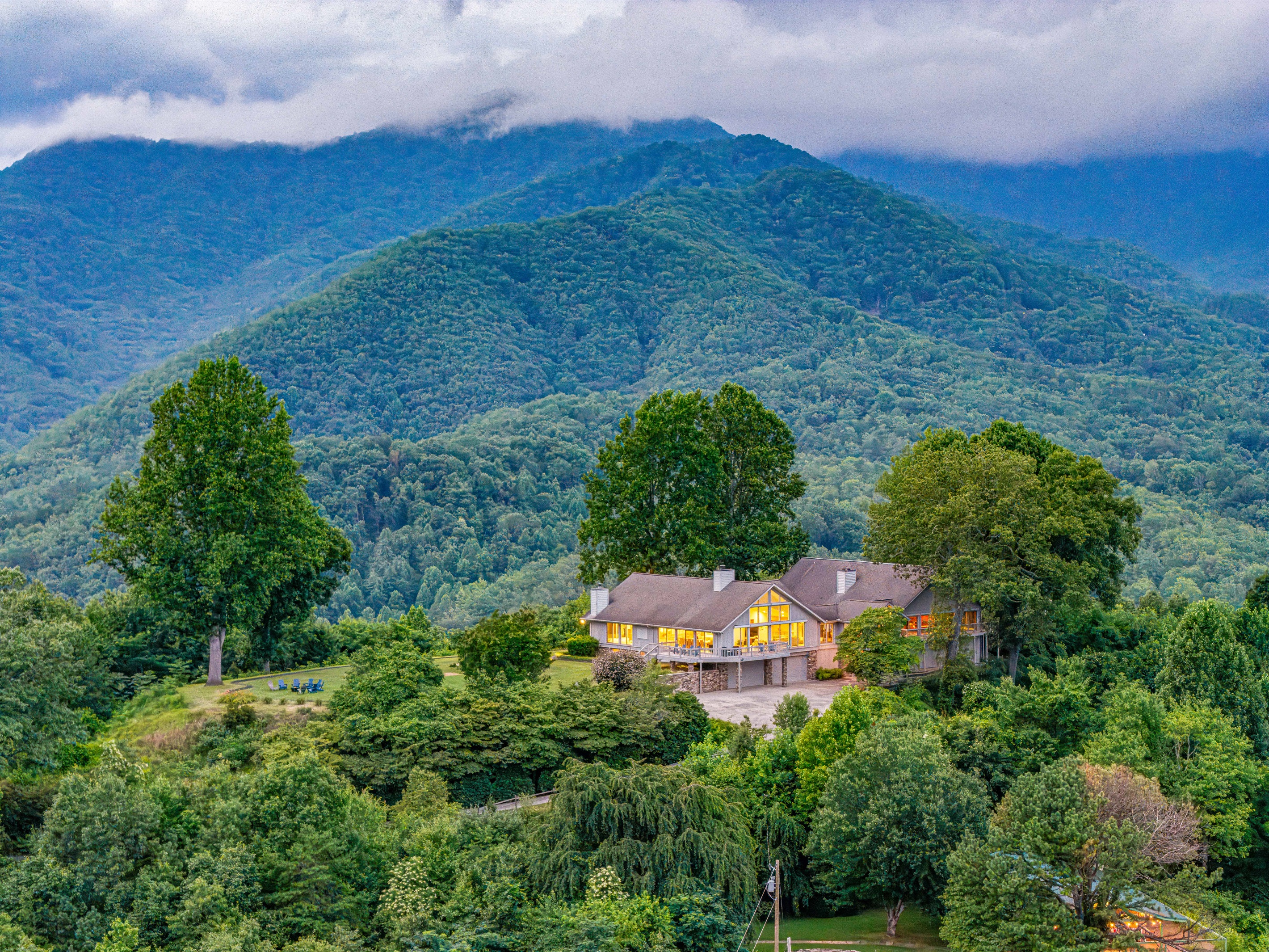 Stunning views and expansive grounds perfect for outdoor relaxation and fun!