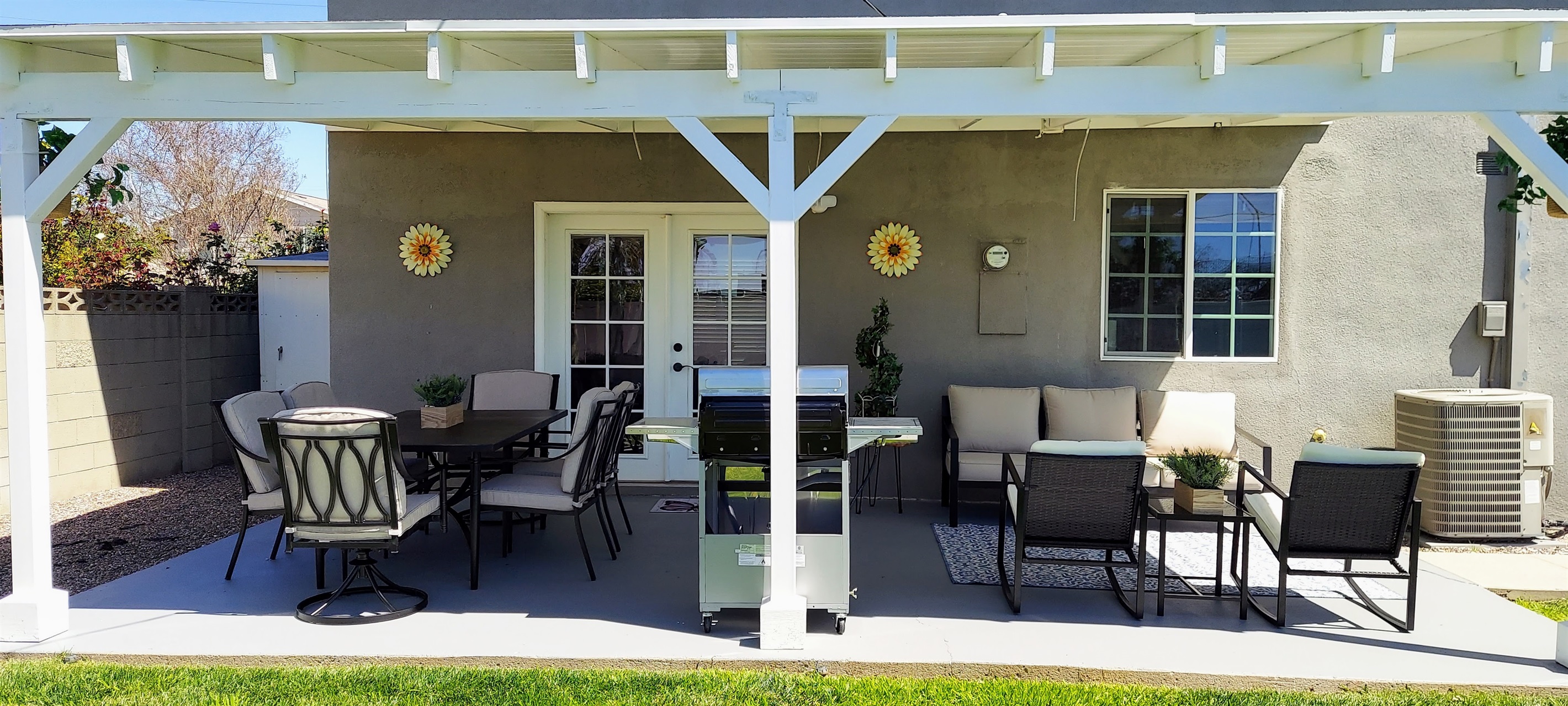 New! Beautiful Home in Downtown Simi Valley 5