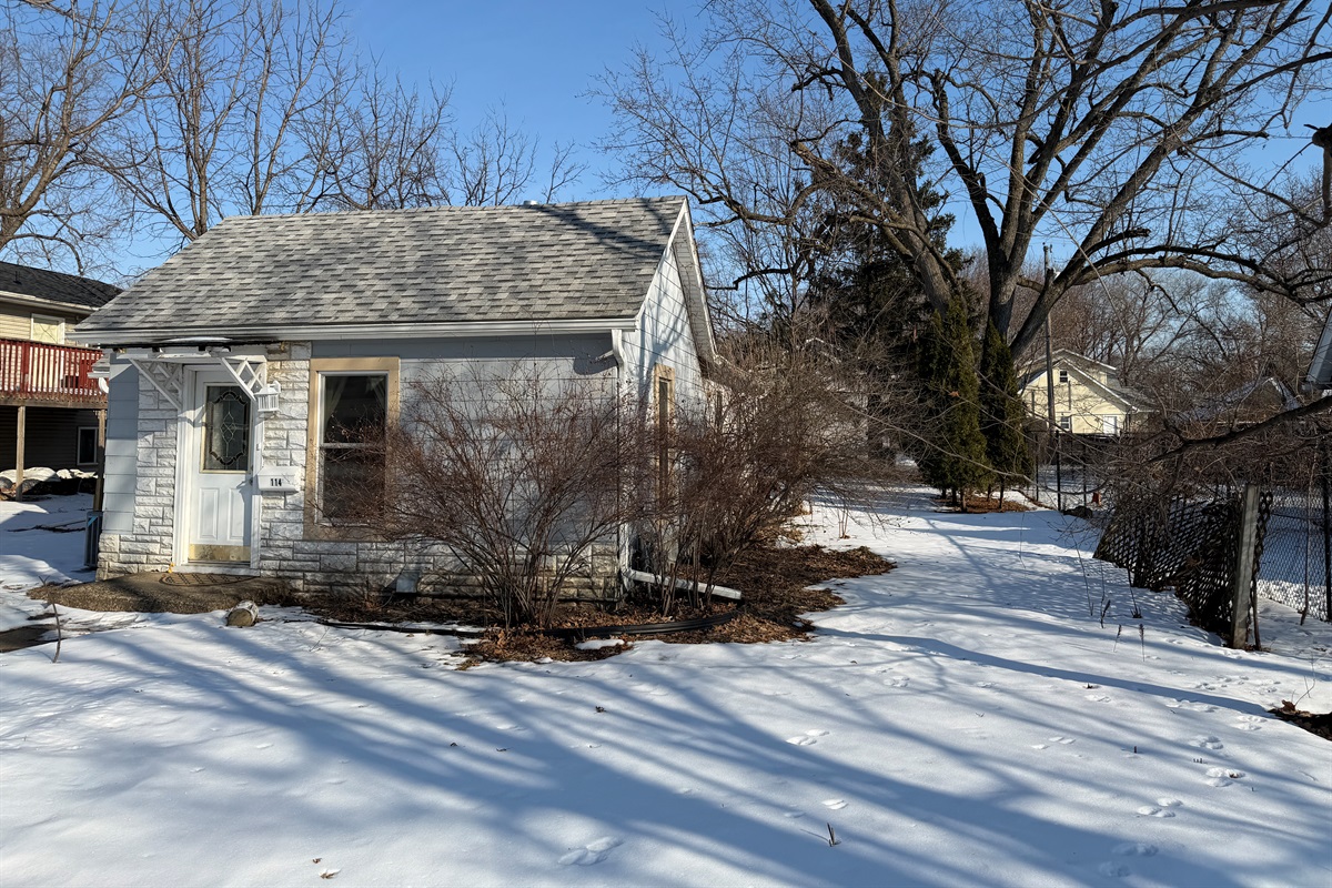 It's the cutest little house on the block!