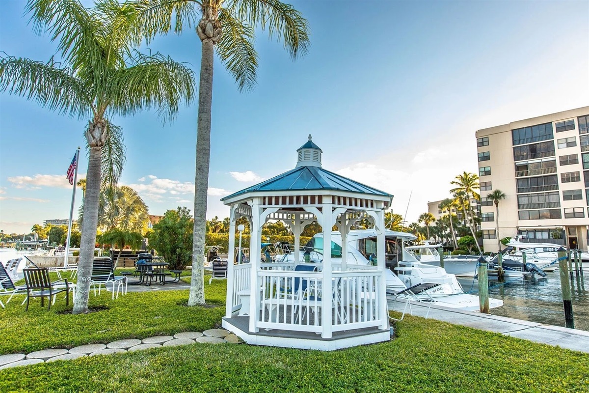 Gazebo perfect for romantic moments or a quiet read.