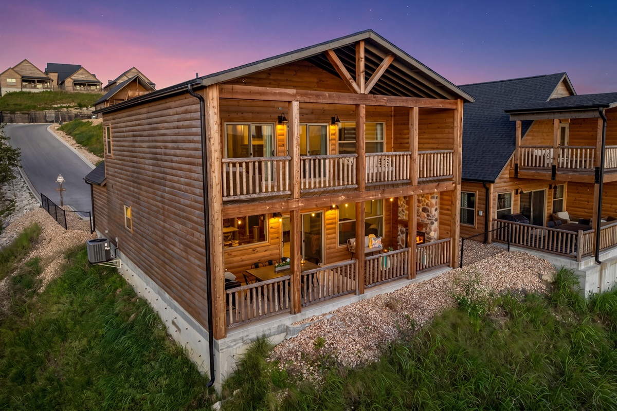 Welcome to Water & Woods! Your ultimate lakeside escape in the Ozarks.