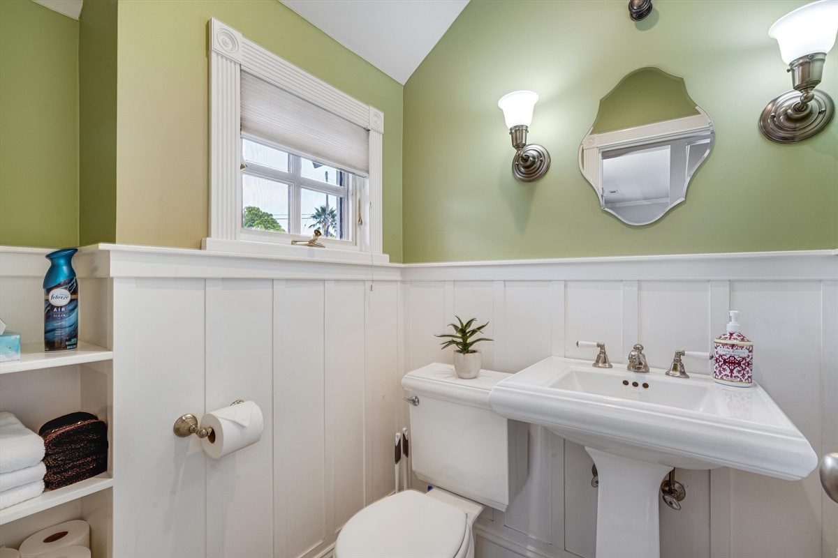 Downstairs half bath
