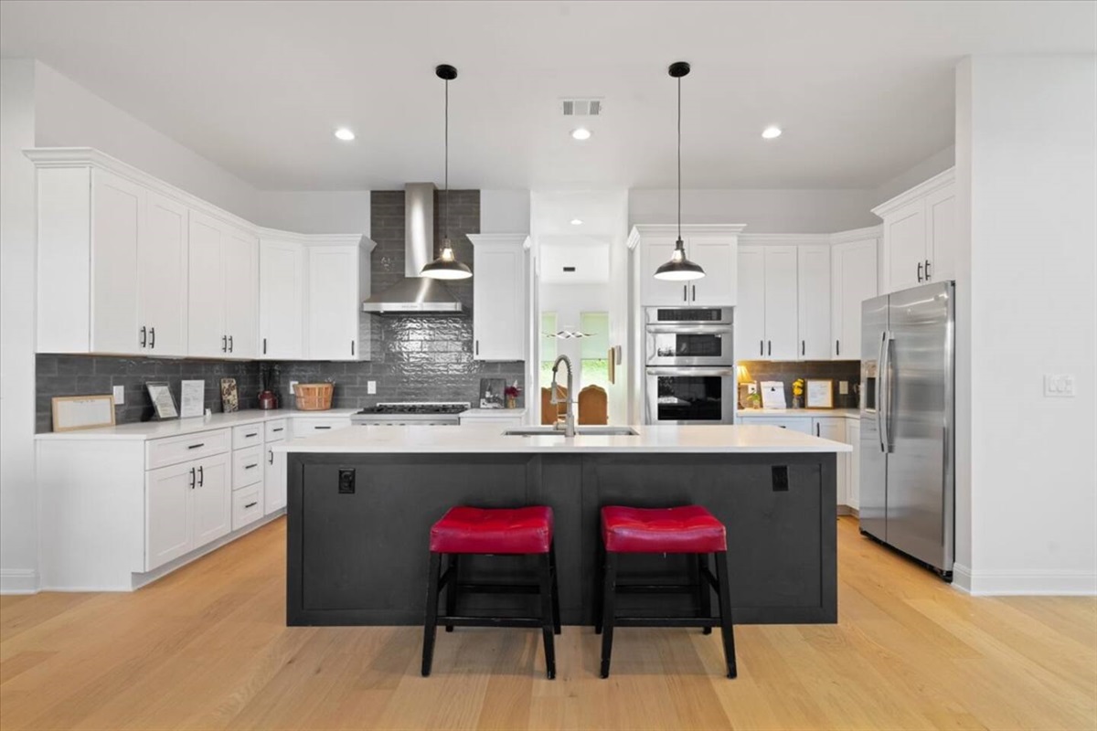 gourmet kitchen for your family and friends