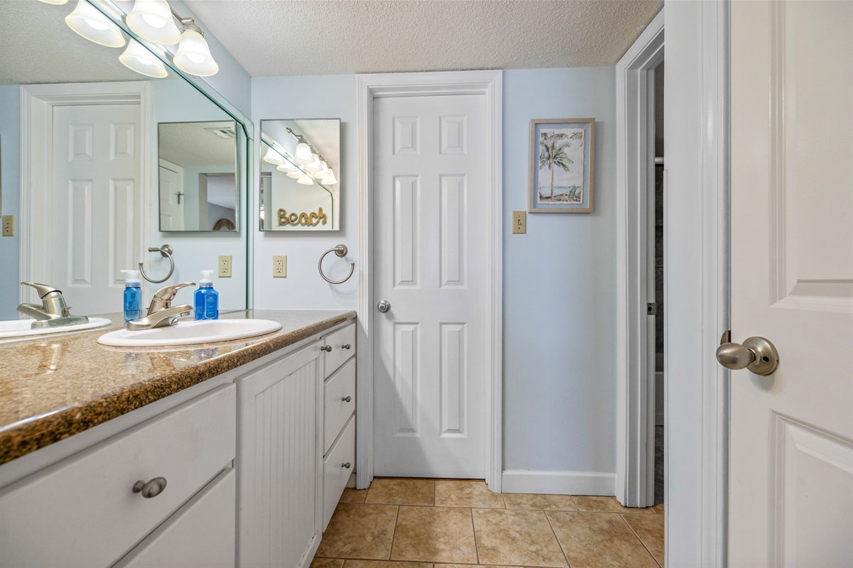 Bathroom with Secondary Bedroom