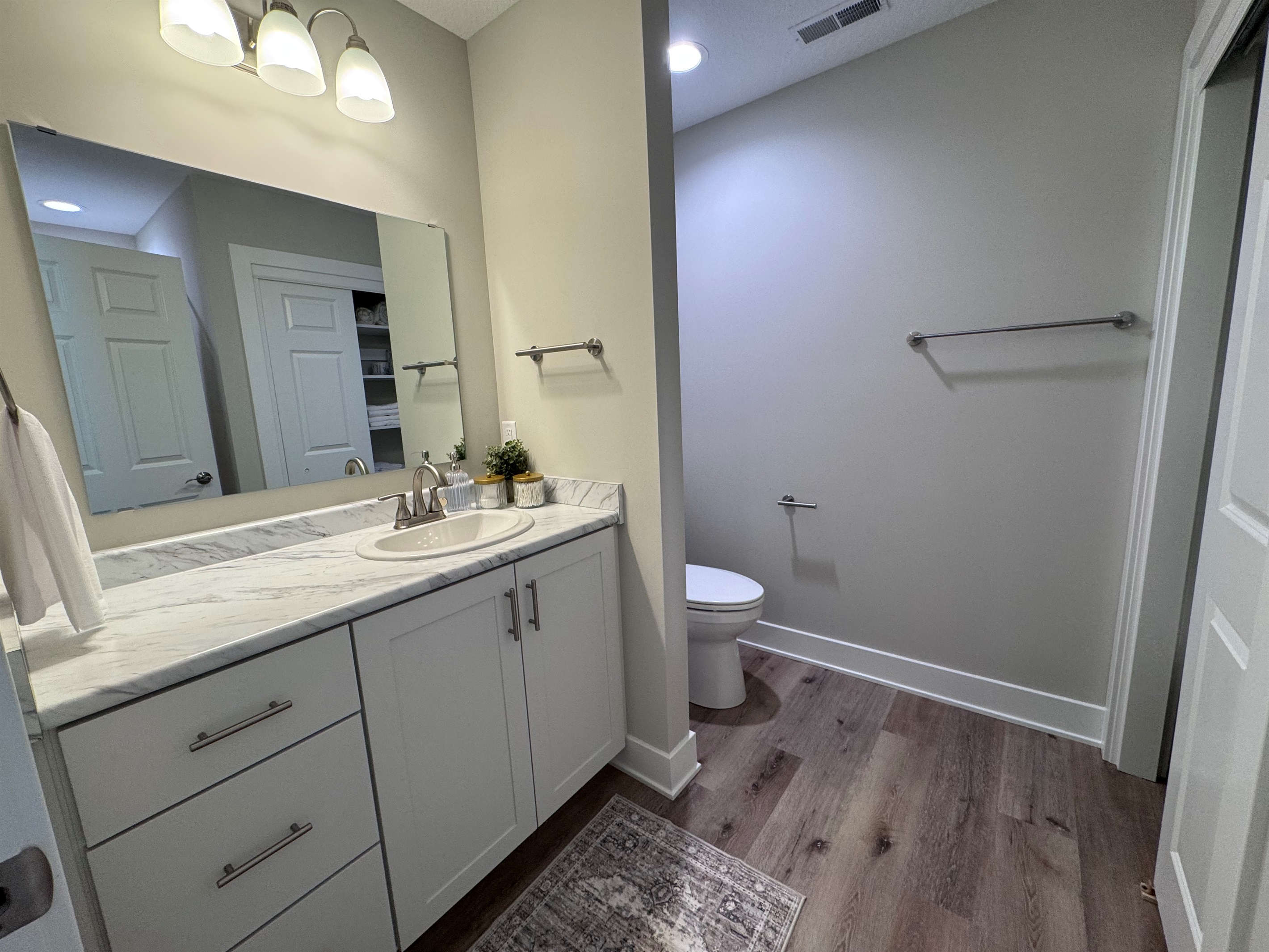 Primary Ensuite bathroom