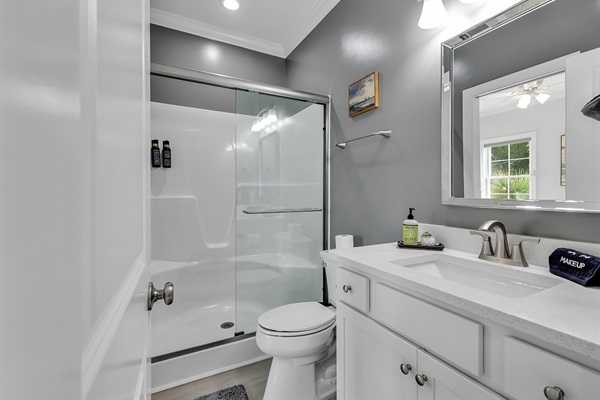 Experience convenience and comfort in our 3rd full Bath oasis. Featuring a rejuvenating shower, it's the perfect space to freshen up after a day of adventures. 🚿💫 #BathroomBliss #RefreshRenew