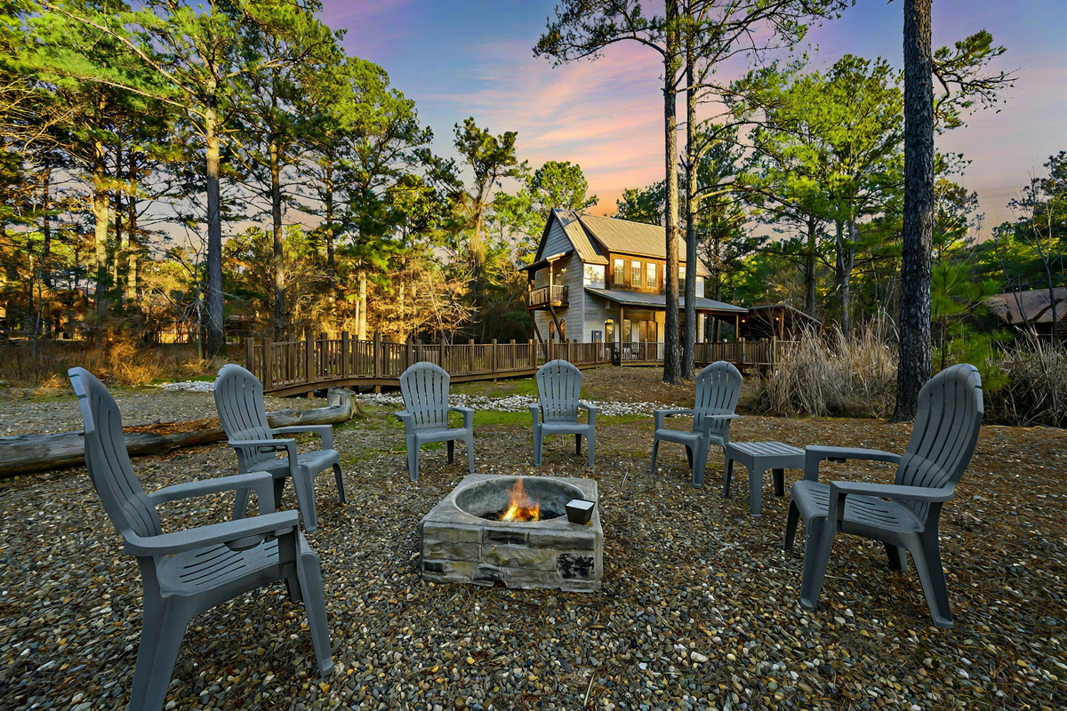 Fire pit