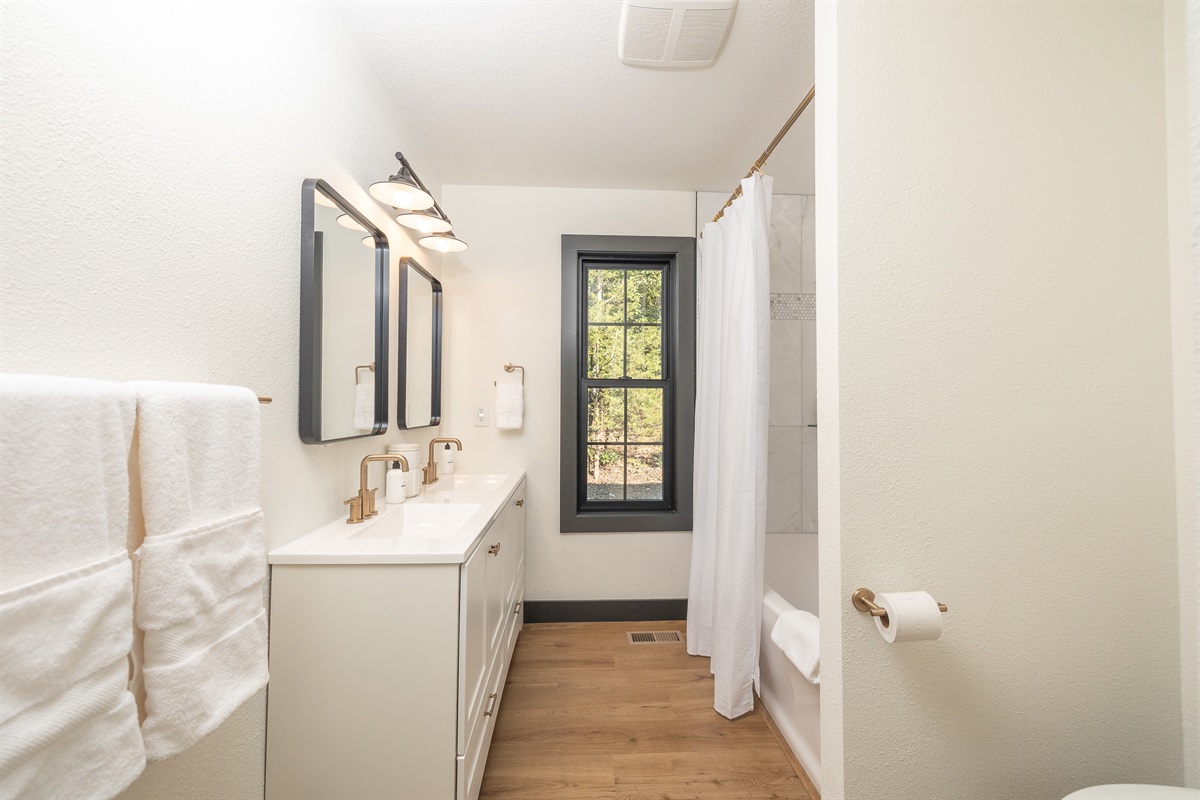 Bathtub