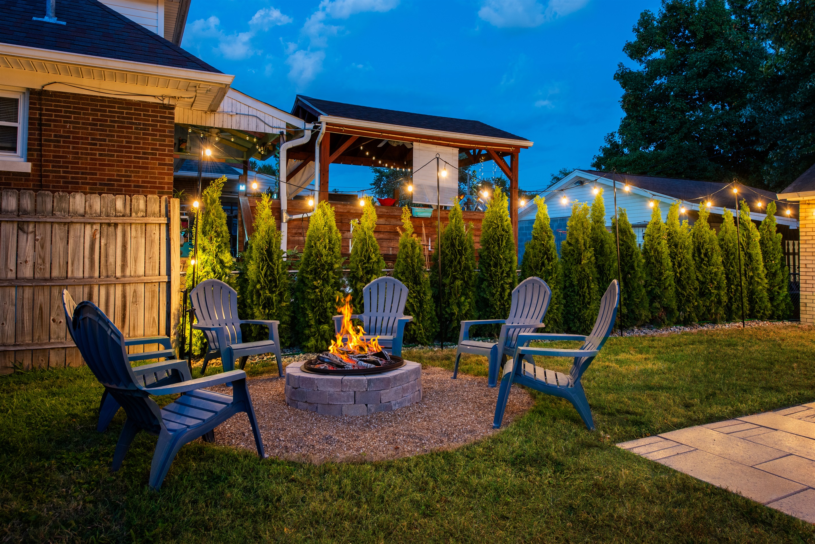 Backyard Fire Pit