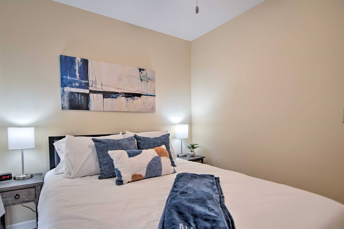 Plenty of linens, blankets and pillows are provided.