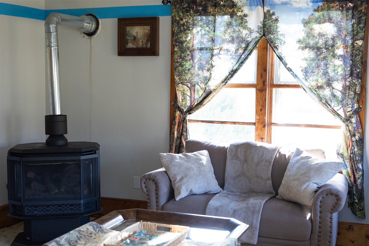 Living Room with a propane fireplace.