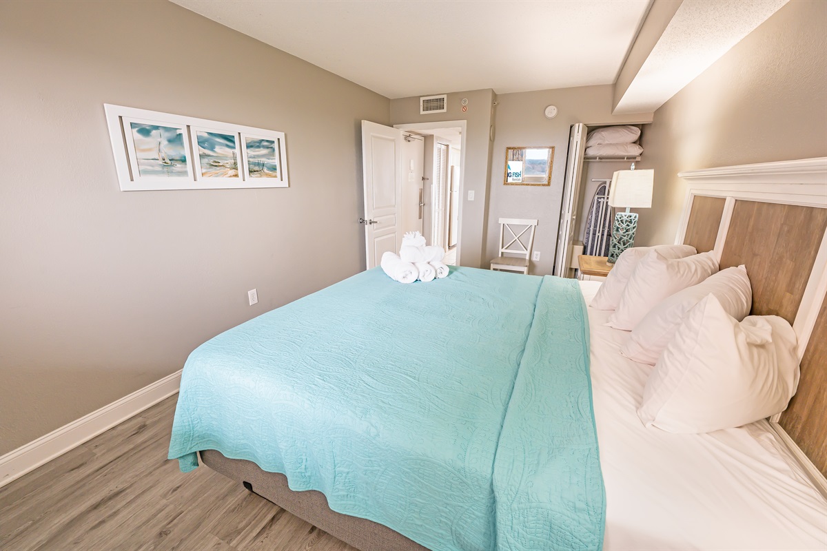 Stunning Bedroom ✨ Beautifully Decorated 🛏️💫