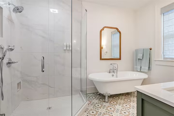 Primary Ensuite Bathroom