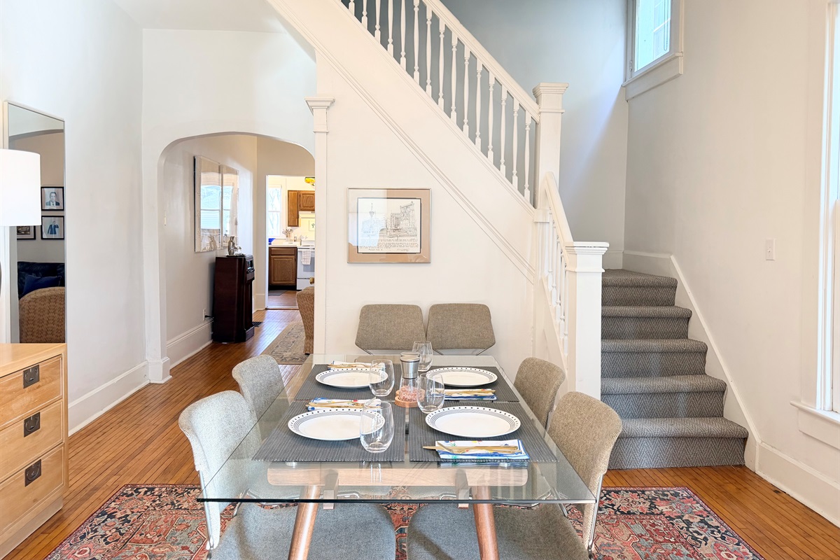 Centrally located dining area with an easy, natural flow between the living spaces and kitchen.