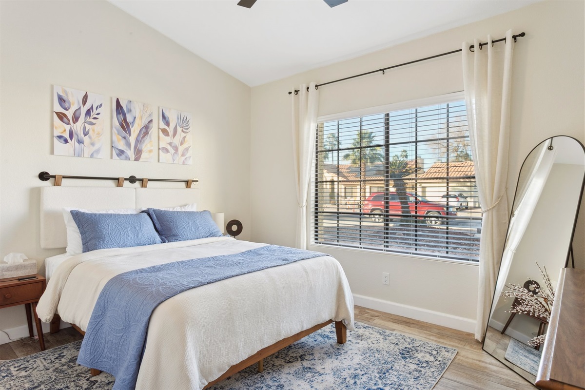 Lakefront Oasis w/ Pool & Hot Tub · Garden Lakes | 3 Bed 2 Bath — Lakefront Oasis w/ Pool & Hot Tub | 3b • 2bth, Avondale, Arizona — photo 33
