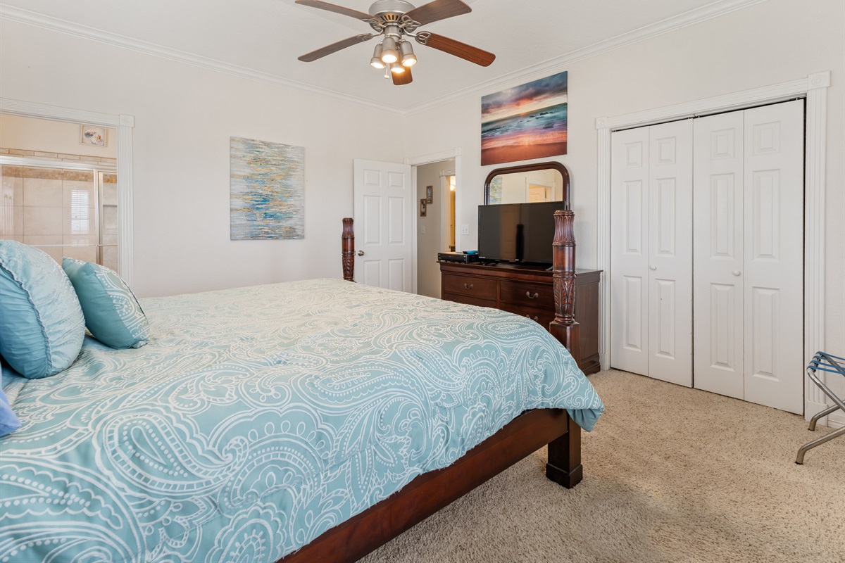Primary Bedroom with King bed and ensuite bathroom