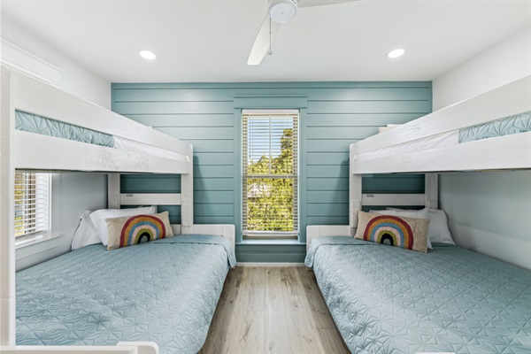 Third Floor-Bedroom 5-Double bunkbed room-twin XLs over queens