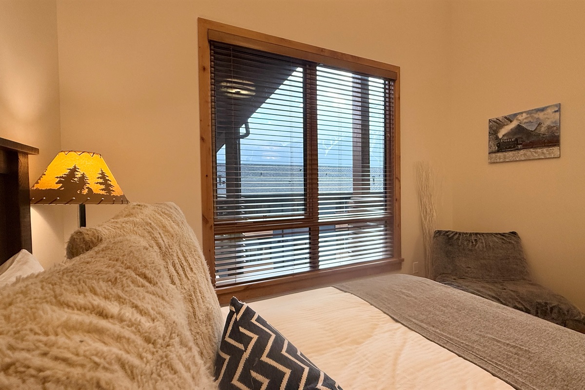 Master Bedroom - wake up to mountain views!