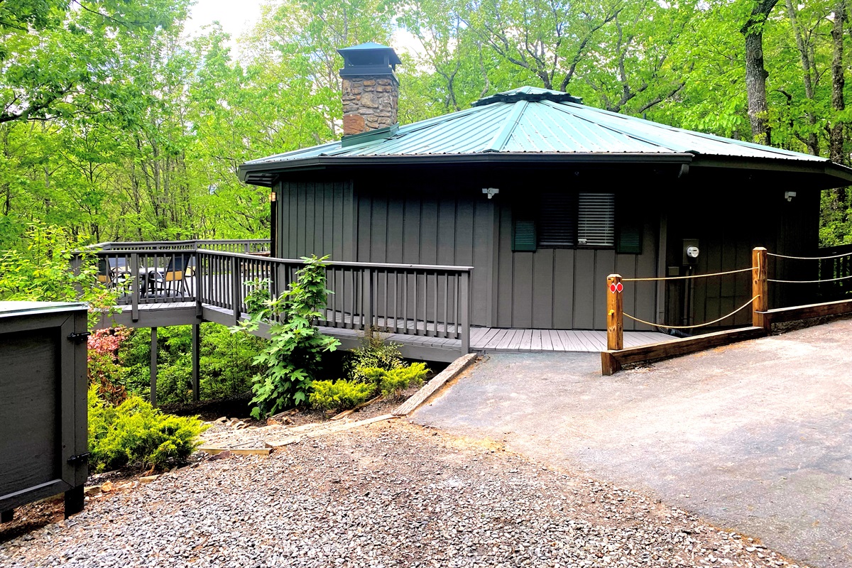 Freshly Painted, this cabin is the most unique you will find in North Georgia!