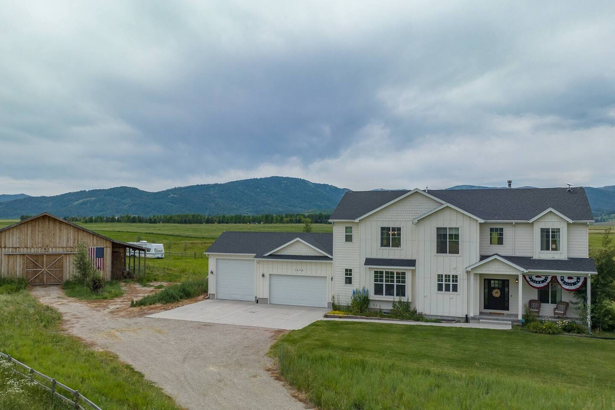 Welcome to Homestead Farm—your serene Idaho getaway