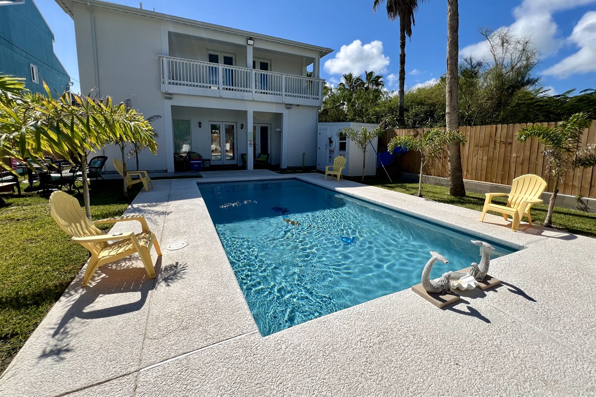 Luxurious 5BD Home!