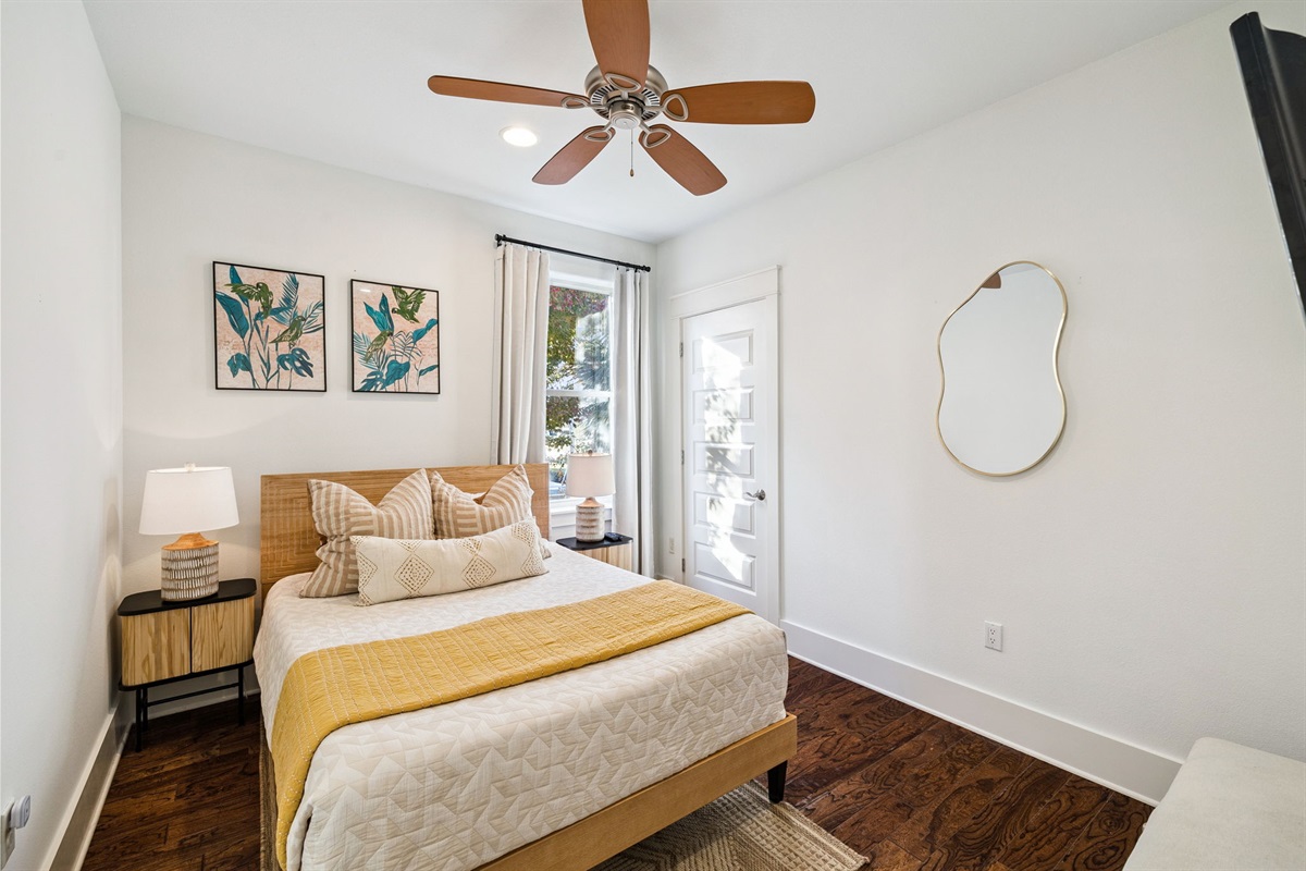 Enjoy privacy and convenience with a thoughtfully designed bedroom and ensuite bathroom, ideal for travelers, couples, or families.