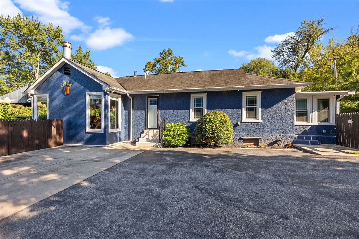 Park with ease. 2-car driveway situated right in front of the house.